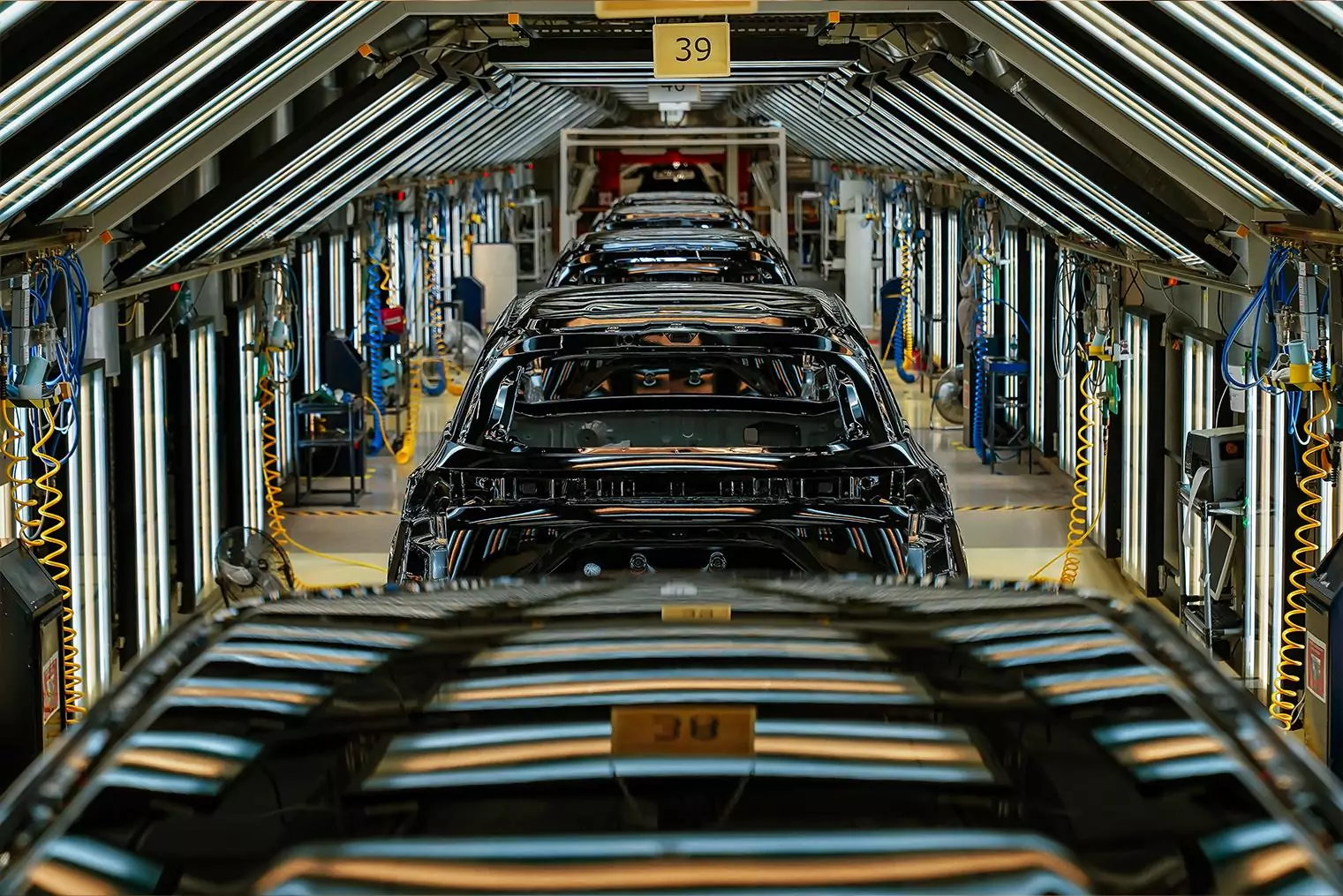 Индивидуальное доукомплектование автомобилей на заводе